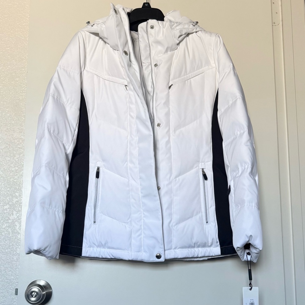 NWT Calvin Klein Performance White & Black Ski Jacket w/silver buttons & zippers